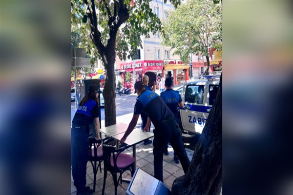 Çorlu’da kaldırım işgallerine yönelik denetim sürüyor