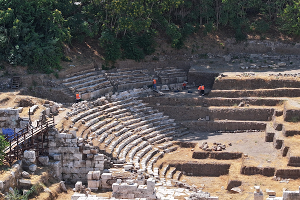 İzmir Büyükşehir’den Smyrna Antik Kenti’ne 34,5 milyon liralık destek