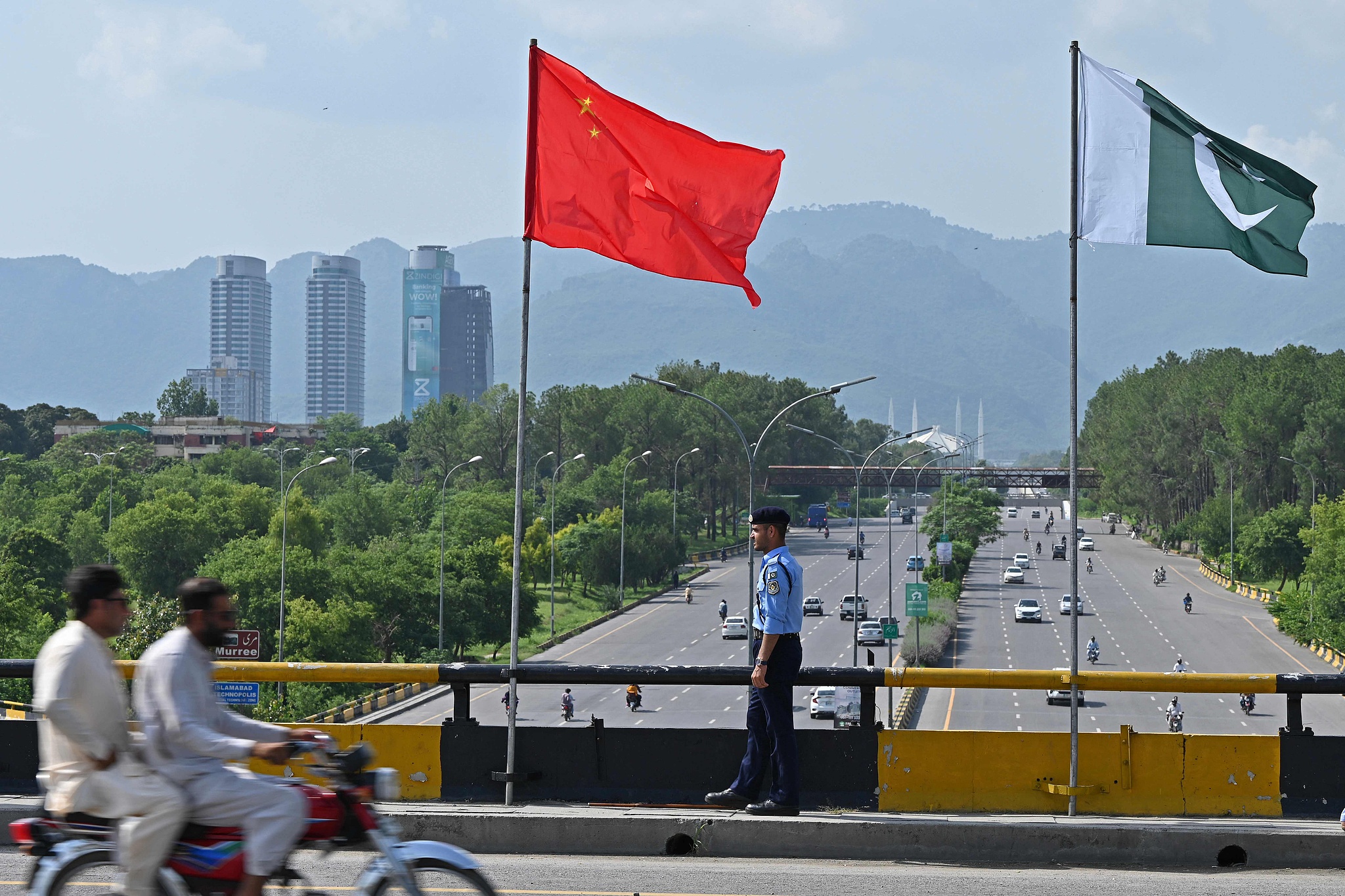 Çin Dışişleri Bakanı Pakistan’a gidecek