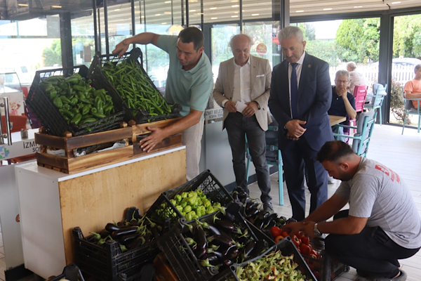 İzmit Belediyesi üretiminden ürünler ihtiyaç sahiplerine ulaştırılıyor