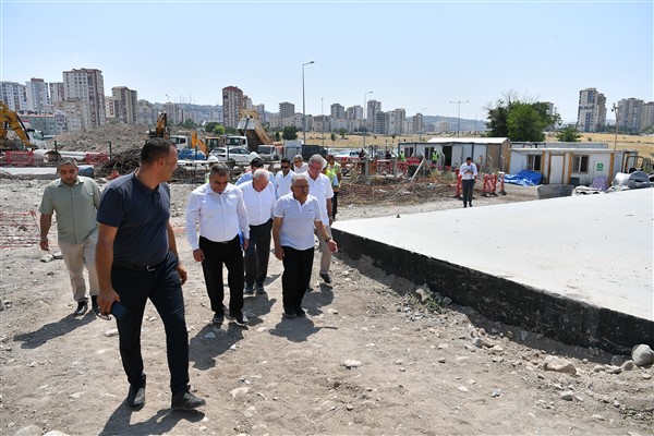 Başkan Büyükkılıç, Konaklar su deposu inşaat çalışmasını inceledi