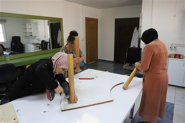 Diyarbakır’da mobilya kurulum ve onarım eğitimi