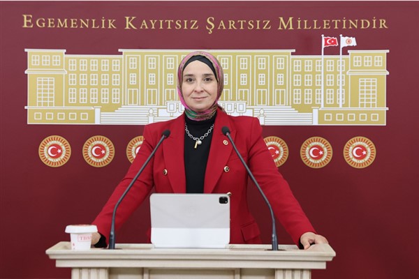 DEVA Partili Esen’den “İlk Öğretmenim Ailem” mobil uygulaması hakkında soru önergesi