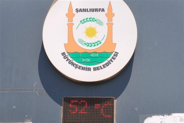 Şanlıurfa’da termometreler 52 dereceyi gösterdi