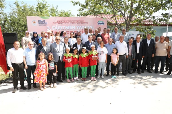 3. Dürtmen Yaylası Çilek Festivali gerçekleşti