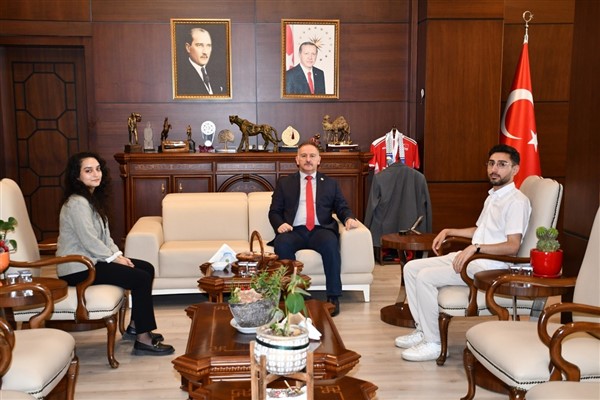 Harran Üniversitesi öğrencilerinden uluslararası girişimcilik başarısı