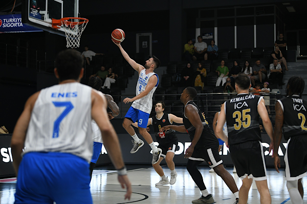 Çayırova Belediyesi Basketbol Takımı, PizzaBulls CO Basket’i yendi