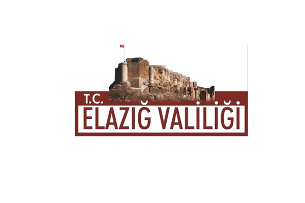 Elazığ Valiliği: Göçük altına kalan 1 işçiyi kurtarma çalışmaları devam ediyor