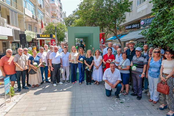 Gazeteci İsmail Sivri Konak’ta anıldı