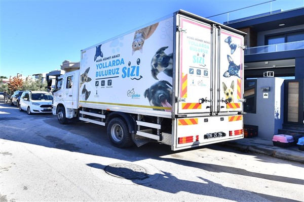 Büyükşehir, mobil kısırlaştırma aracıyla sokak hayvanlarını kısırlaştırıyor