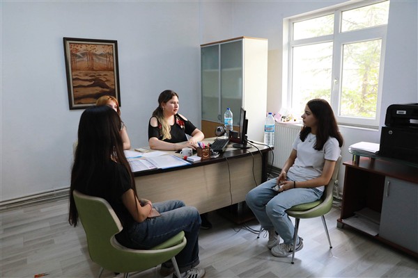 Keçiören’de üniversite adaylarına ücretsiz tercih danışmanlığı
