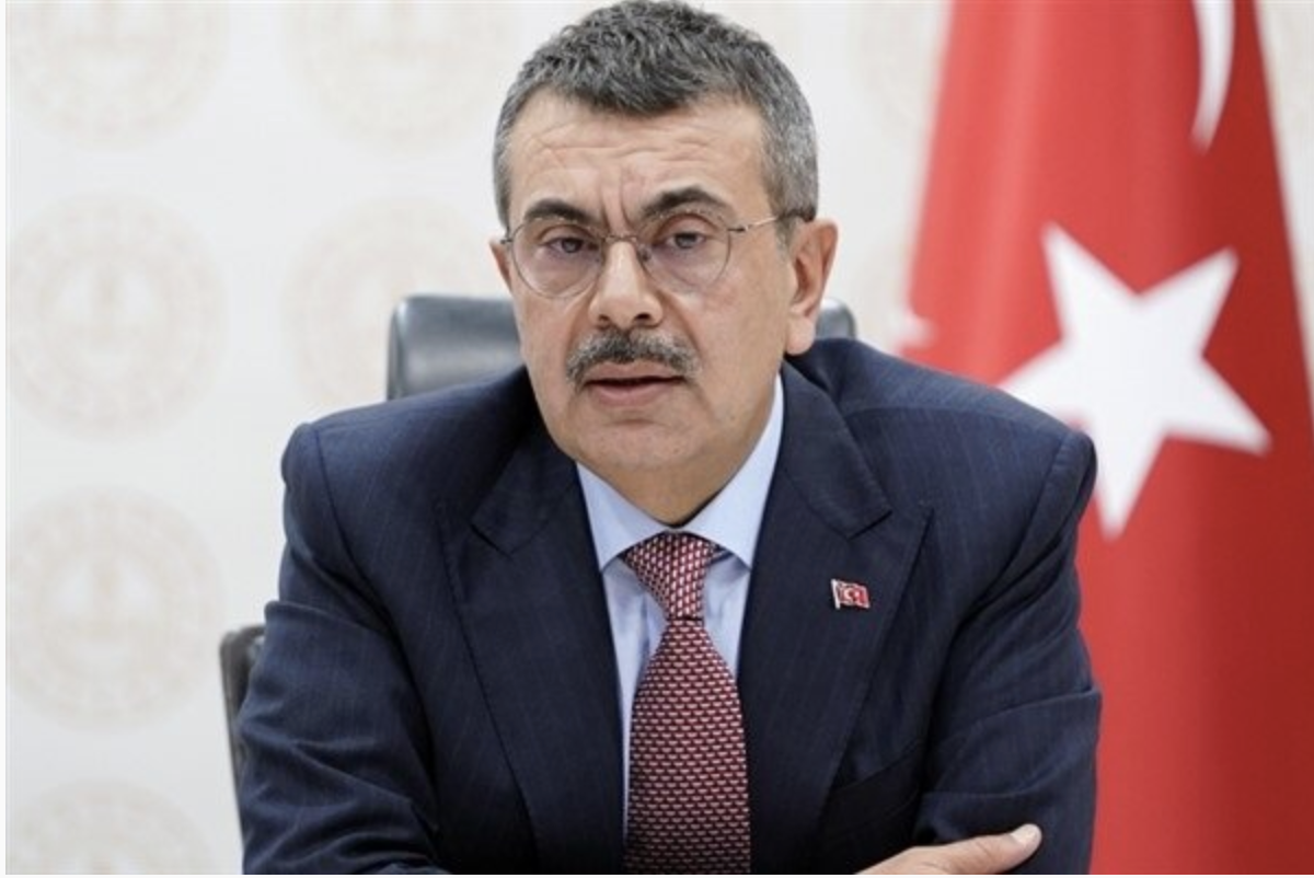 Tekin: Öğretmen atamalarında aile bütünlüğü esas alındı