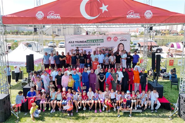 Afyonkarahisar’da Aile Yılı’na özel düzenlenen kamp, sona erdi