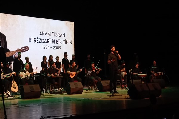 Diyarbakır’da Aram Tîgran, vefatının 16. yılında anıldı