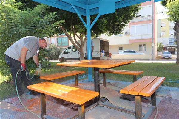 Kepez Belediyesi’nden Engelliler Parkı’nda yenileme çalışması