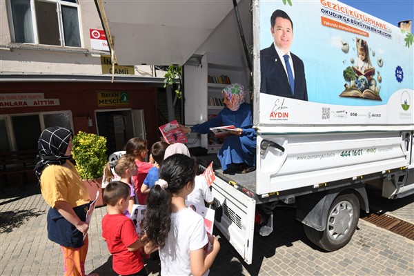 Gezici Kütüphane, 1 yılda 60 mahalleye ulaştı