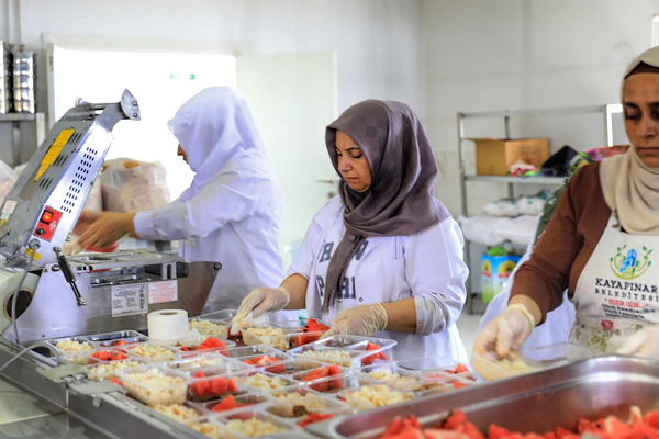 Kayapınar’da Halk Lokantası hizmeti