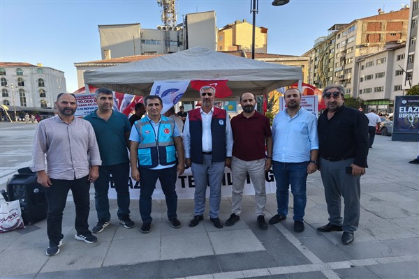 Memur-Sen Elazığ İl Temsilciliği tarafından oturma eylemi başlatıldı