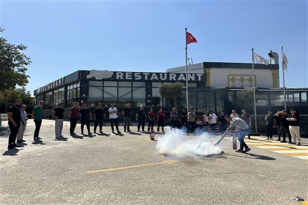 Sosyal tesiste görev yapan personellere olası yangınlara karşı eğitim verildi