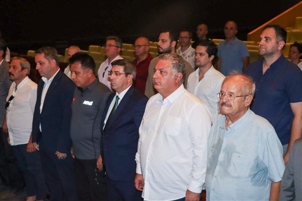 17 Ağustos’un yıl dönümü nedeniyle konferans düzenlendi