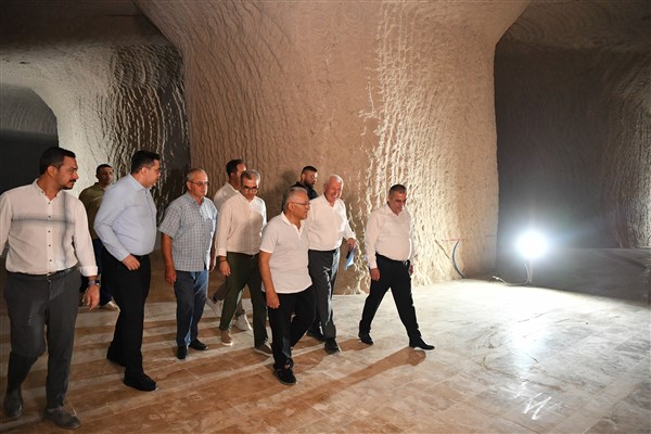 Başkan Büyükkılıç’tan kayadan oyma Kültepe Müzesi’ne ziyaret