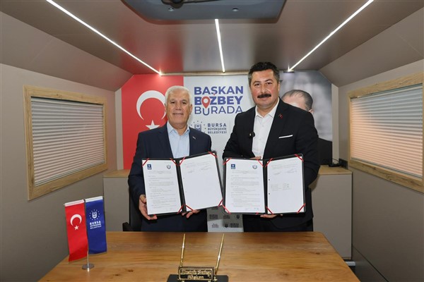 Bursa Büyükşehir Belediyesi, Yenişehir’e sebze meyve hali kazandırıyor