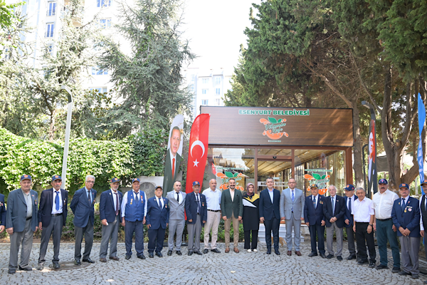 Saadetdere Vitamin Kafe açılışında gaziler ağırlandı