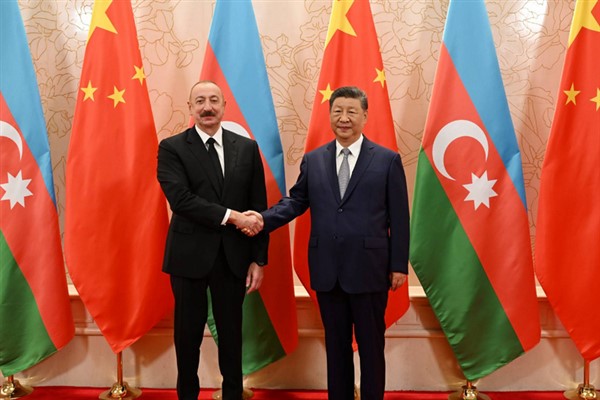 Aliyev ve Xi Jinping Çin’de bir araya geldi