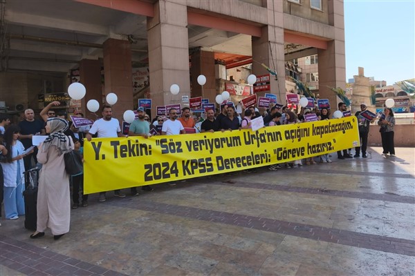 Atama bekleyen öğretmenler Şanlıurfa’da eylem yaptı