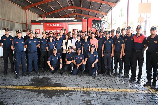 Başkan Çerçioğlu, Büyükşehir İtfaiyesi’ni ziyaret etti