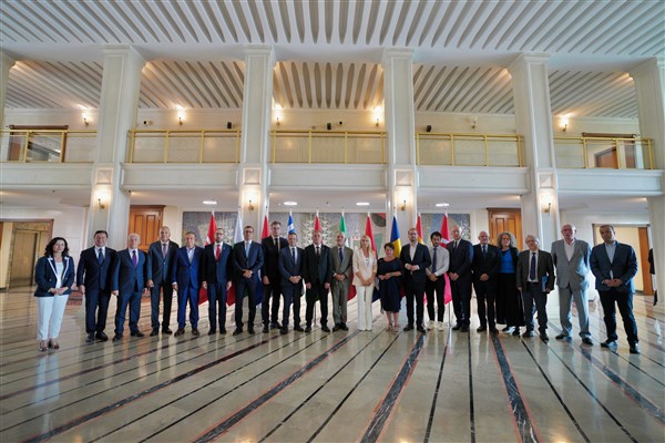 Avrupa belediye başkanlarından İmamoğlu’na ‘Özel Demokrasi Ödülü’