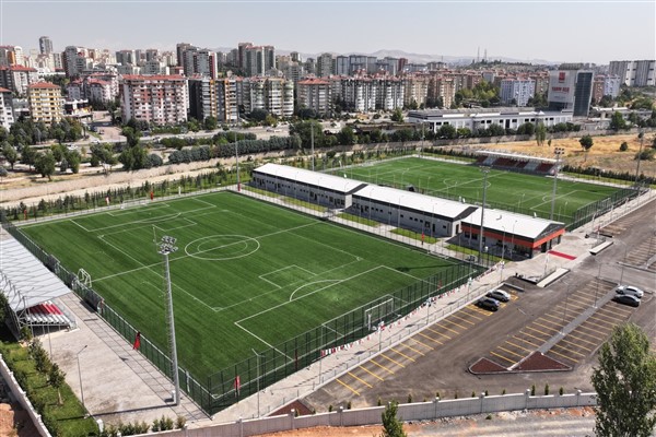 ABB’den amatör futbola destek