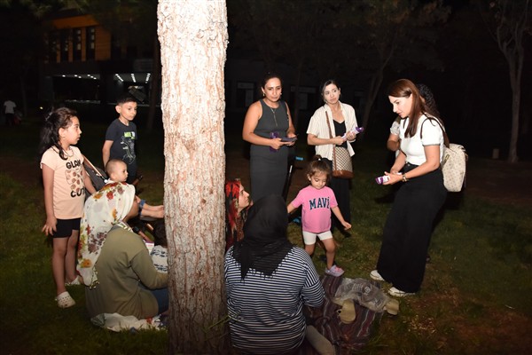 Kadın cinayetlerine karşı parklarda farkındalık çalışması