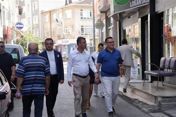 Başkan Sarıkurt, Kemalettin Mahallesi’nde incelemeler yaptı