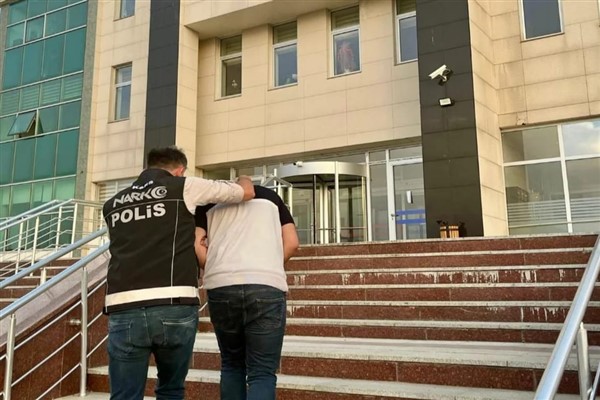 Kars’ta uyuşturucu suçundan aranan şahıs tutuklandı