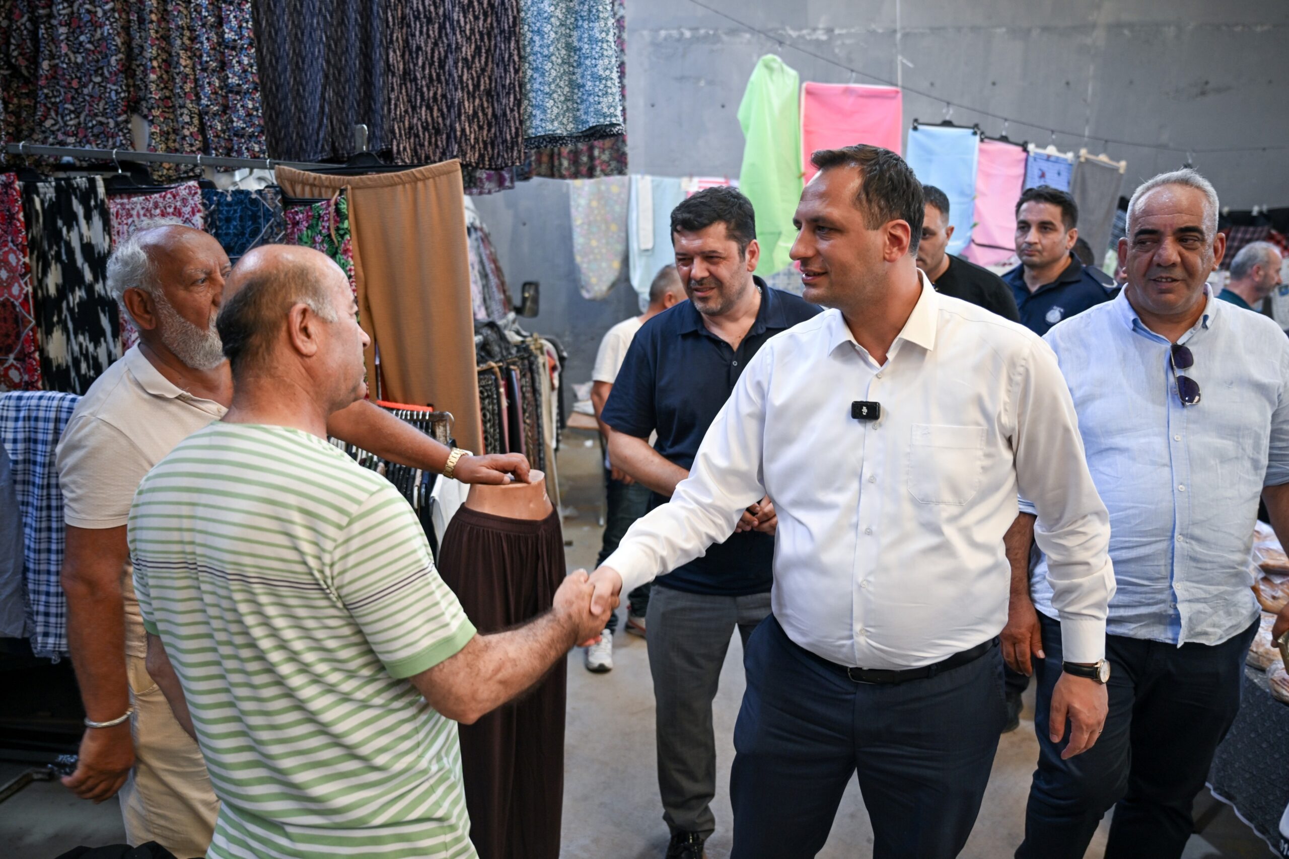 Bornova Belediyesi’nden pazaryerlerinde güvenlik seferberliği