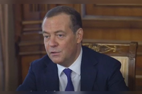 Medvedev: Rusya’nın INF’den çekilmesi NATO’nun Rusya karşıtı politikasının bir sonucudur