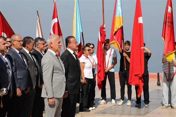 Karamürsel’de 30 Ağustos resmi törenle kutlandı