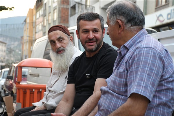 Başkan Çetinkaya, Ankara Caddesi’ni ziyaret etti