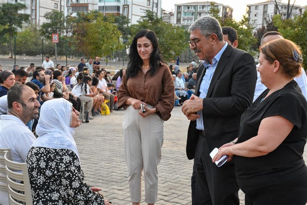 Bağcılar’da halk karar öncesi müzakere buluşmasında