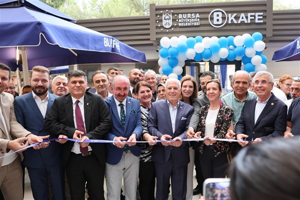 Büyükşehir,  B Kafe’nin 9. şubesini Emek’te hizmete açtı
