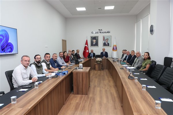 Ordu’da sahipsiz sokak hayvanlarına yönelik çalışmalar değerlendirildi