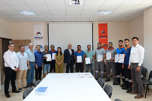 Antalya tramvay teknisyenleri MYK belgesi aldı