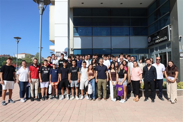 Gemlik Belediyesi Gençlik Yaz Kampı’nda 2’nci grup gençler yola çıktı