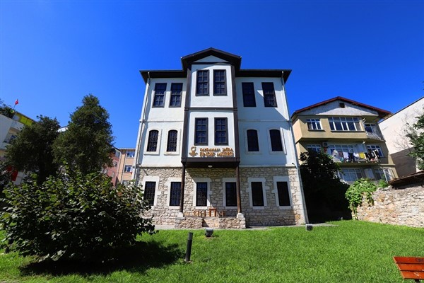 Sağra Fındık Müzesi ziyaretçilerini ağırlamayı sürdürüyor