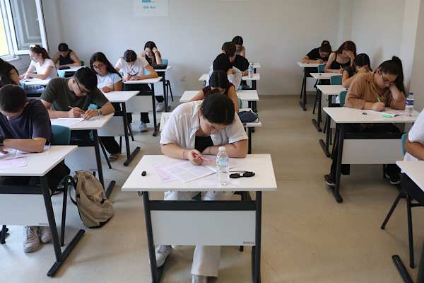 Bakırköylü öğrencilerden YKS’de yüzde 85 başarı oranı