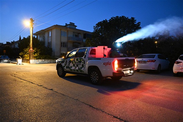 Bursa’da haşere ve sinekle mücadele