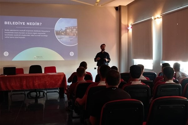 İnegöl Belediyesi’nden yeni personellere oryantasyon eğitimi