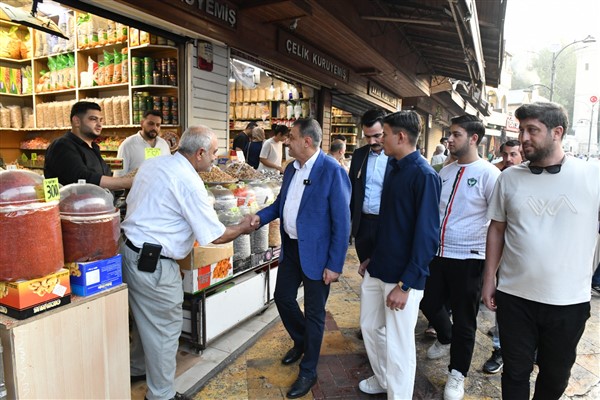 Vali Şıldak’tan Haşimiye esnafına ziyaret