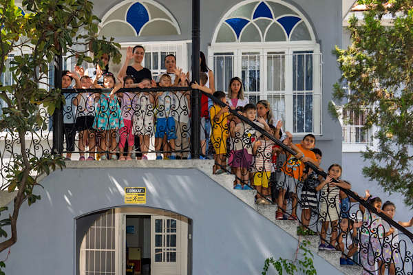 Yuvamız İzmir eğitim dönemine başladı